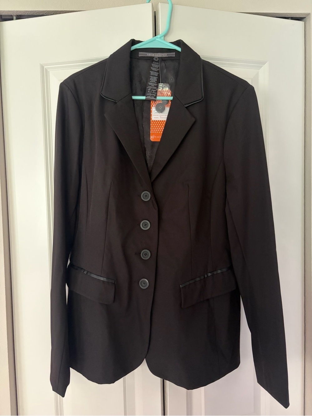 Asmar equestrian dressage show cost beautiful lining - Picture 8 of 9